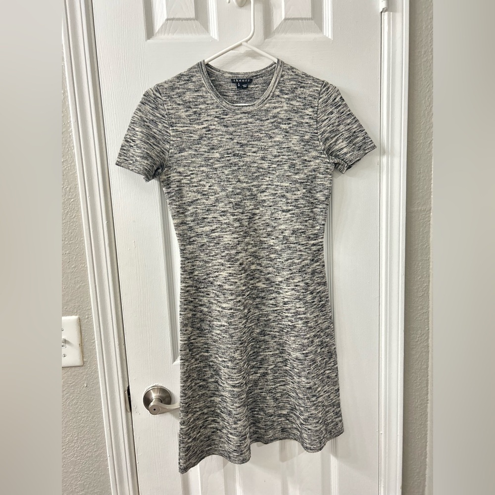 Theory Wool Sweater Dress - Picture 4 of 8